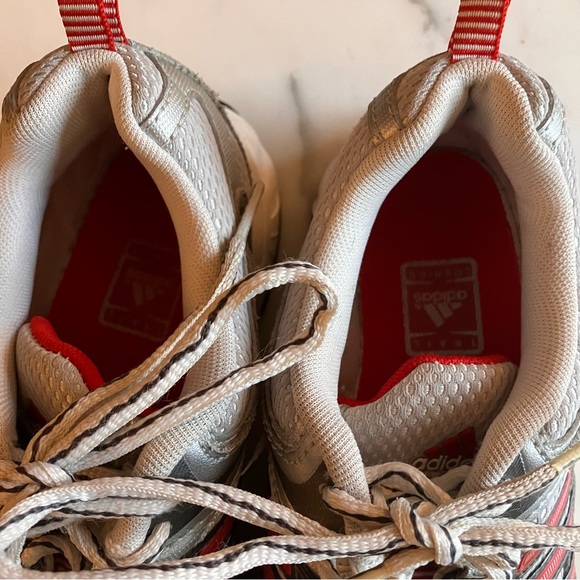 Adidas Falcon Adiprene Women's Silver & Red Running Shoes size 7.5 - Picture 3 of 10